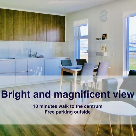Dream View Apartment Akureyri Bagian luar foto