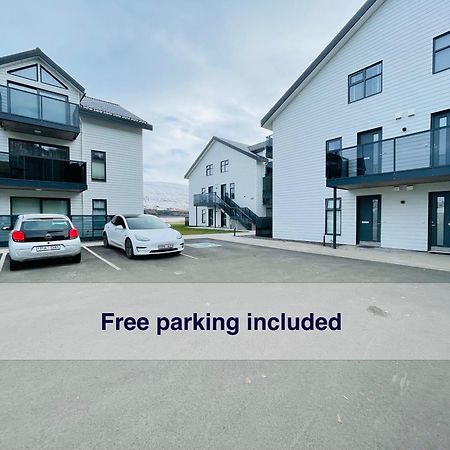 Dream View Apartment Akureyri Bagian luar foto